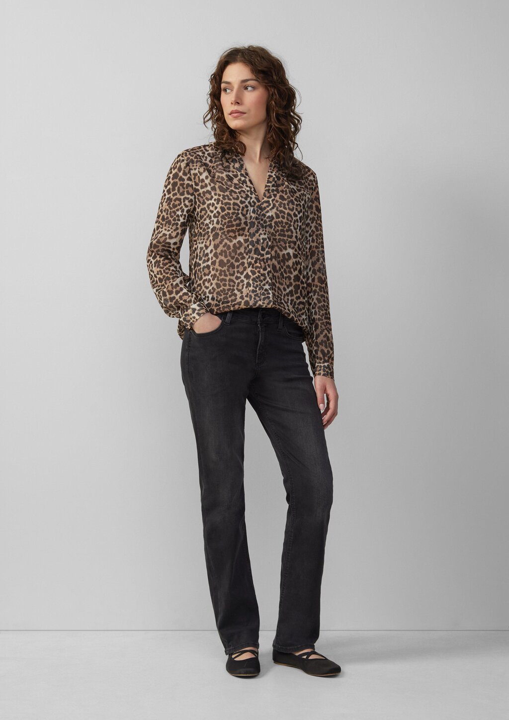 Leicht transparente Chiffonbluse mit All-over-Print