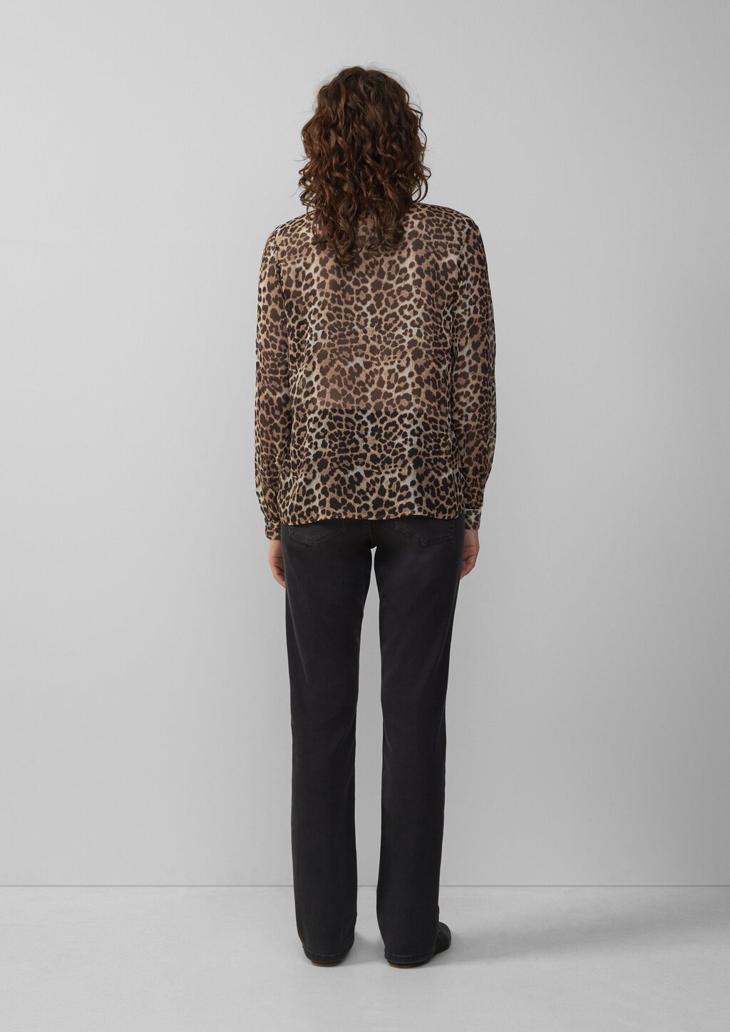 Leicht transparente Chiffonbluse mit All-over-Print