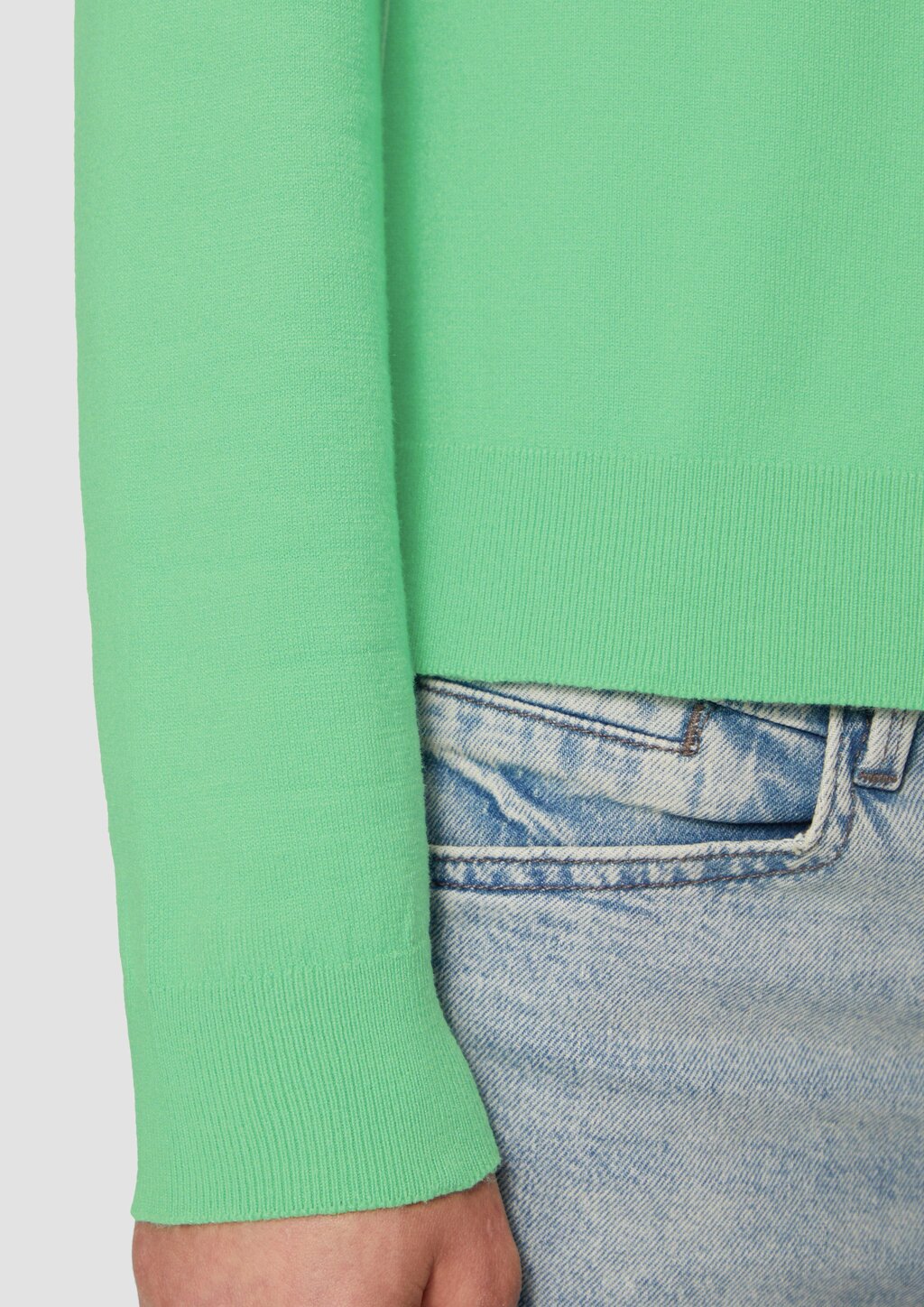 Strickpullover aus Viskosemix