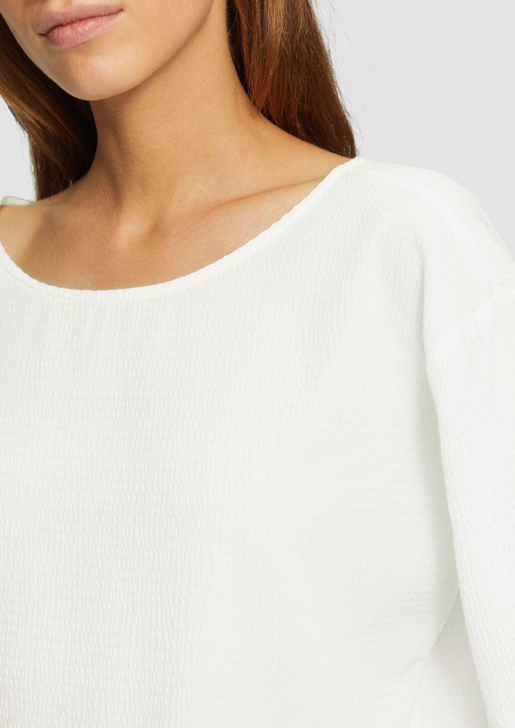 Strukturierte Bluse mit überschnittenen Schultern