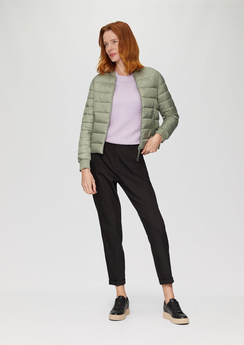 Kurze Steppjacke mit Rippbündchen