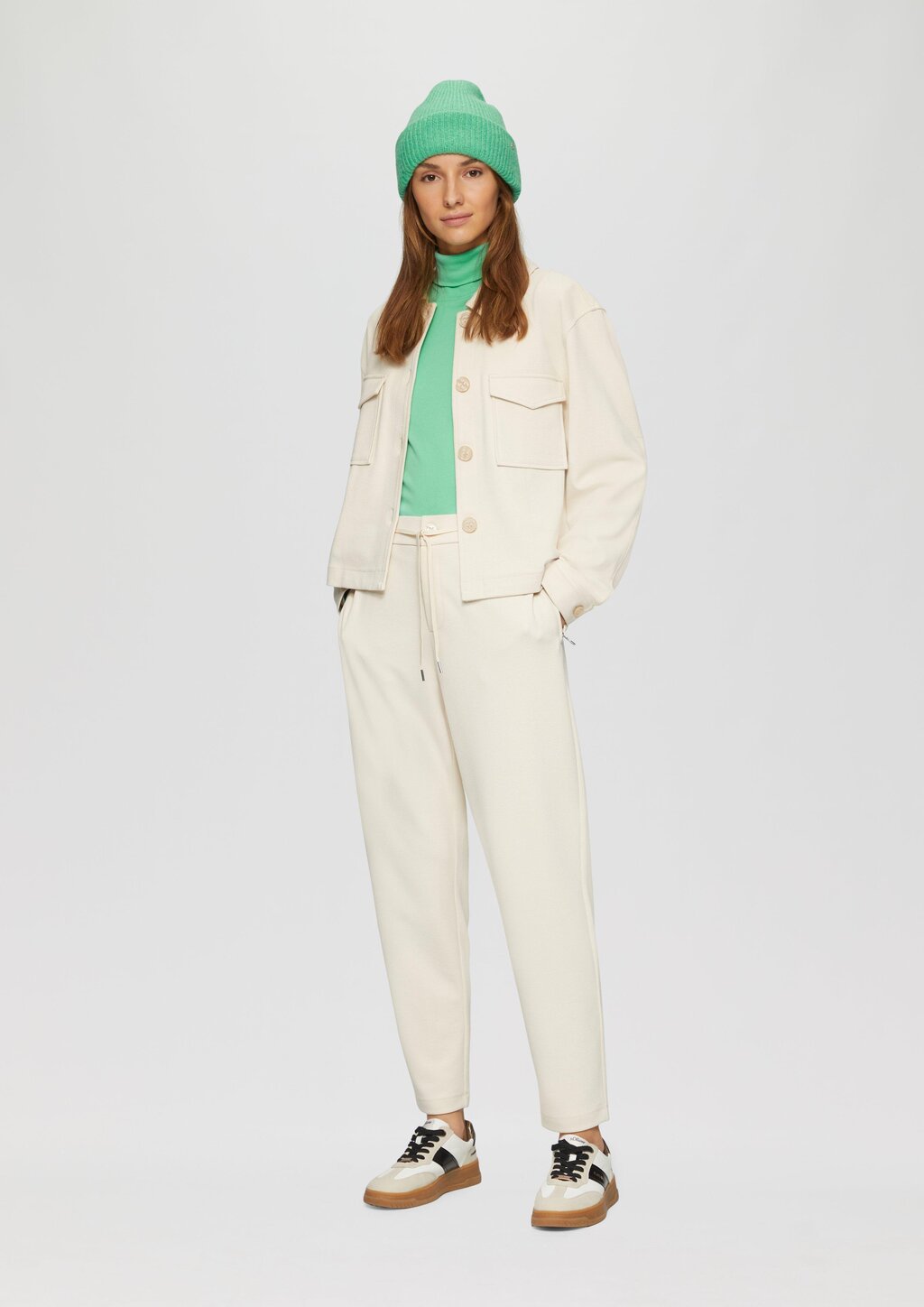 Elastisches Langarmshirt mit Rollkragen