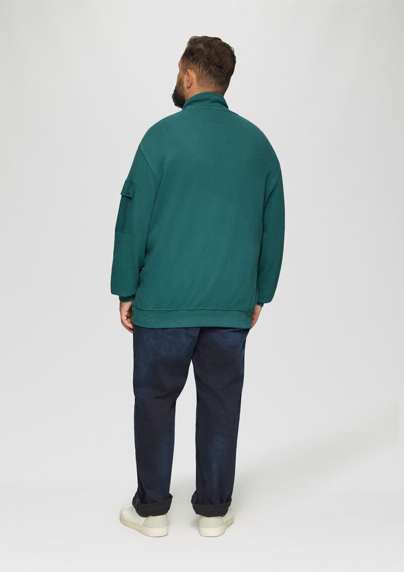 Sweatshirt mit Kängurutasche und Stehkragen