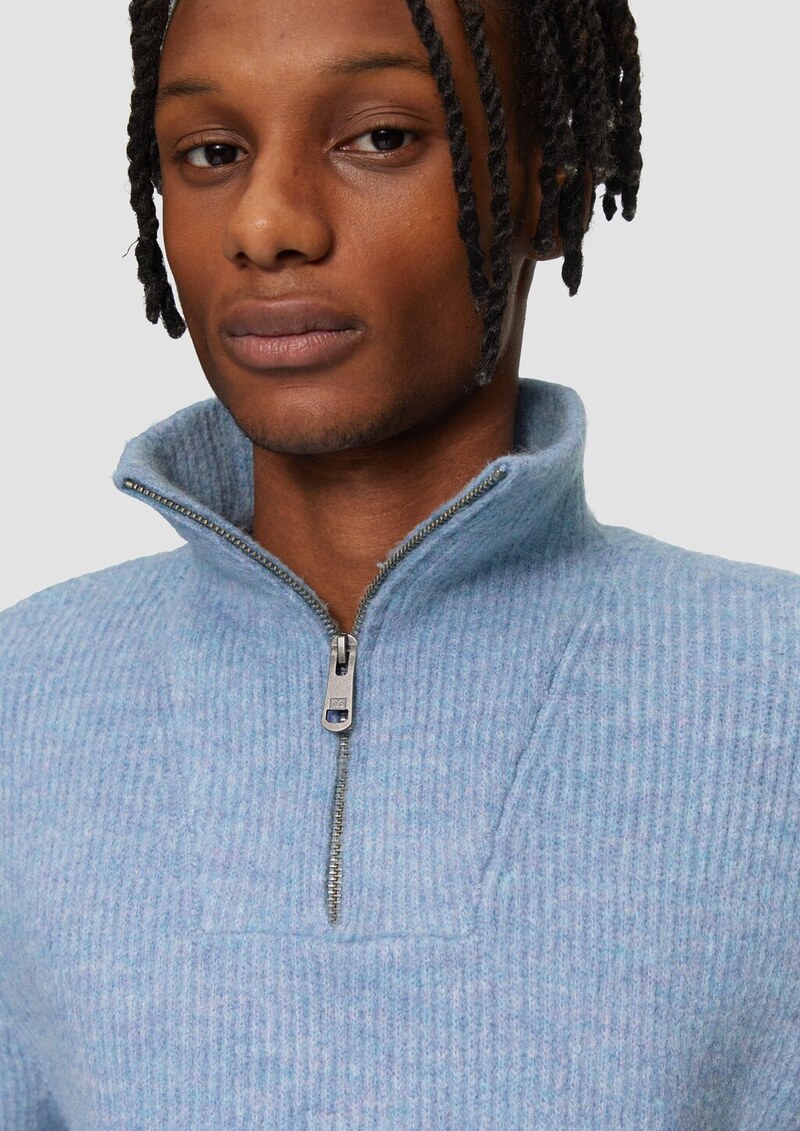 Strick-Troyer mit Rippstruktur