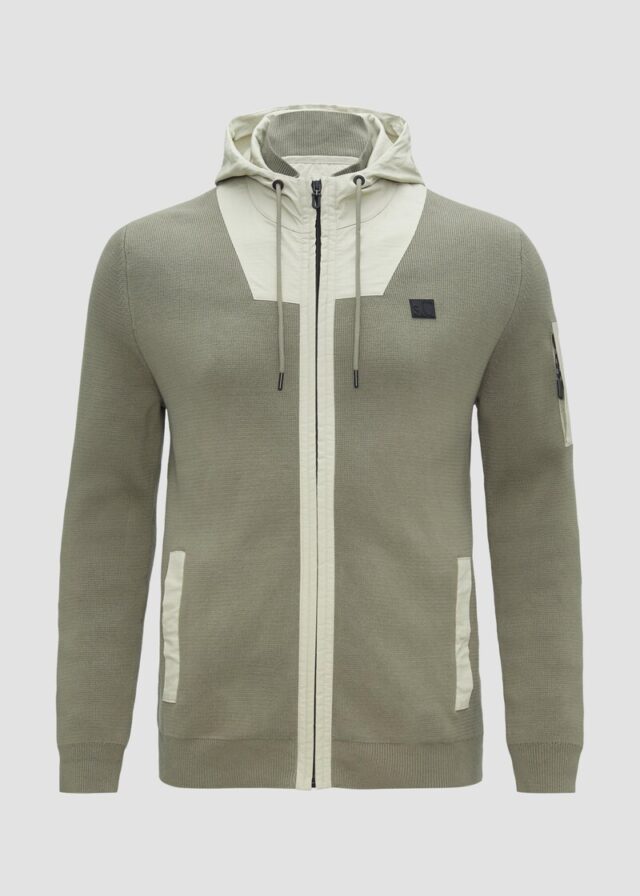 Hybridstrickjacke mit Kapuze aus Fabricmix