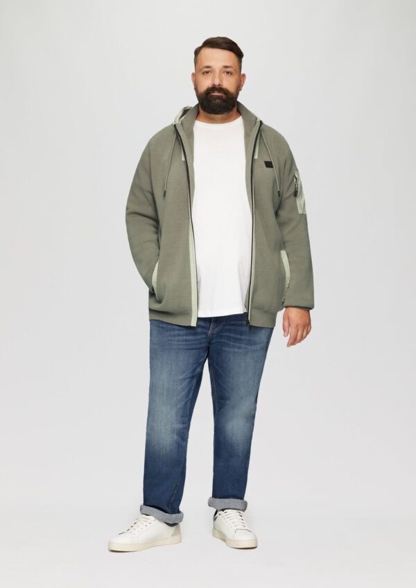 Hybridstrickjacke mit Kapuze aus Fabricmix