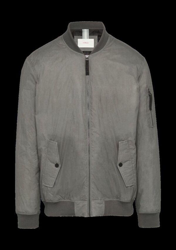 Jacke mit temperatursensitiver Farbwechselfunktion