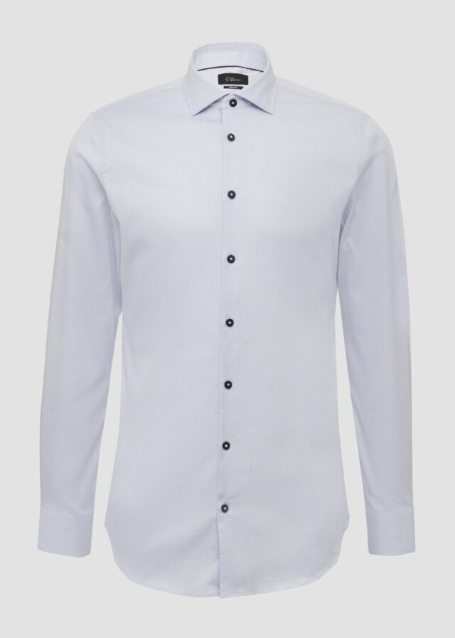 Tailored Fit: Fein gemustertes Langarmhemd mit Haifisch-Kragen