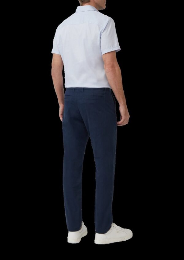 Tailored Fit: Fein gemustertes Kurzarm-Hemd aus Baumwollstretch