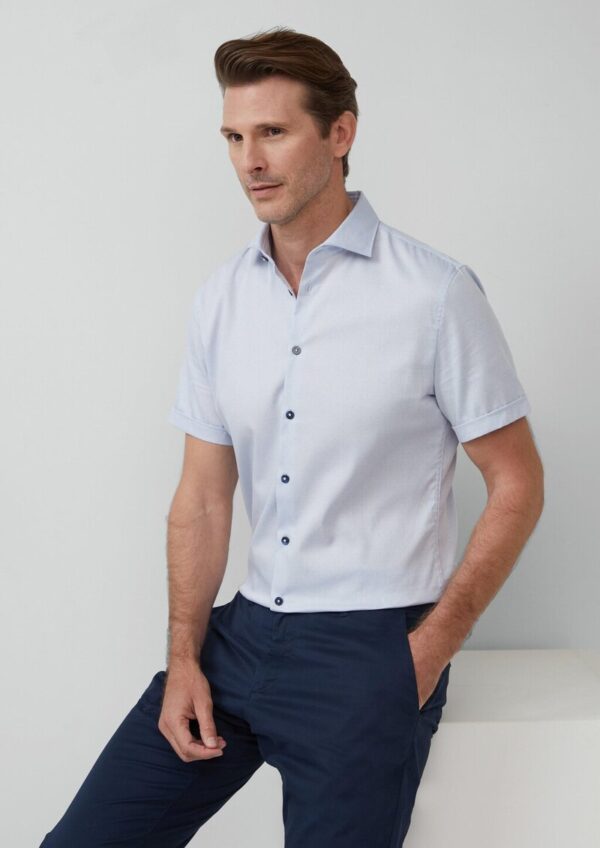 Tailored Fit: Fein gemustertes Kurzarm-Hemd aus Baumwollstretch