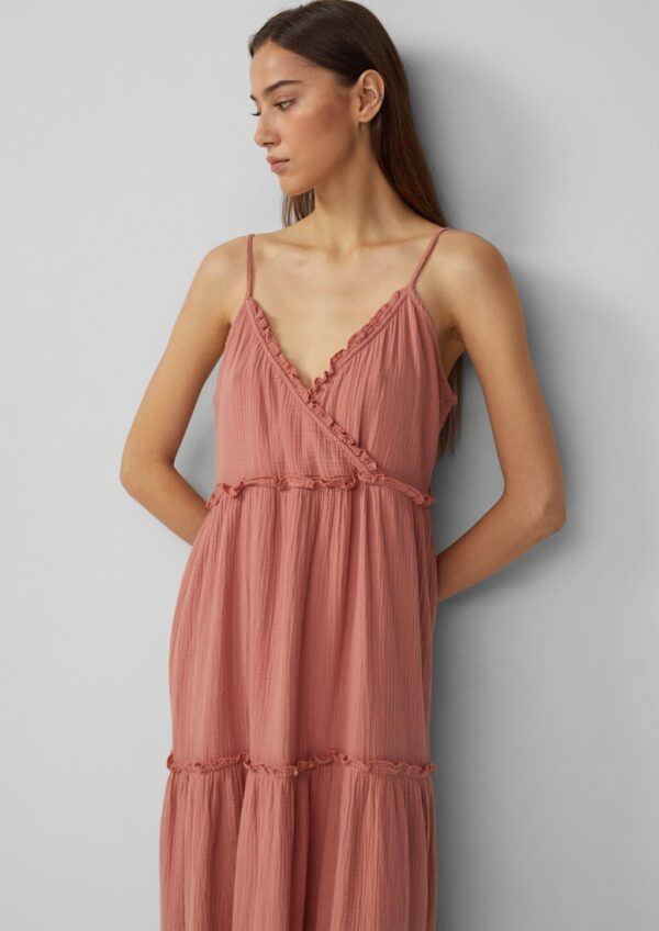 Langes Kleid aus Musselin | QS x Sarah & Tini