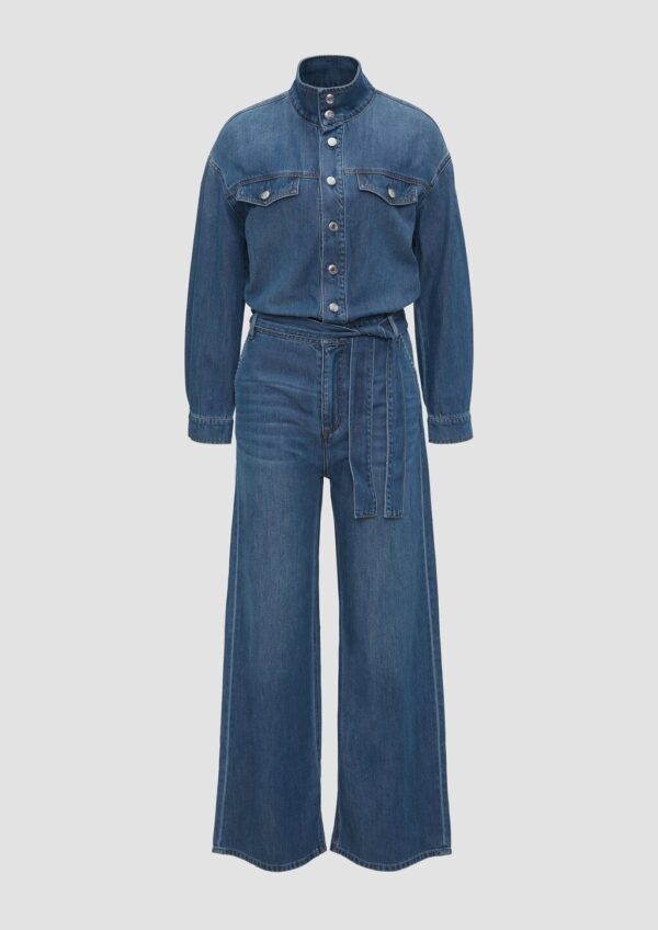 Denim-Jumpsuit mit Gürtel und überschnittenen Schultern