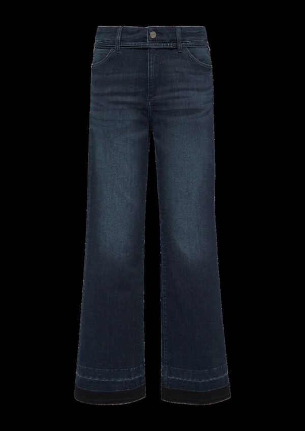Flared Jeans / Slim Fit / Mid Rise / Bootcut Leg / Gürtel