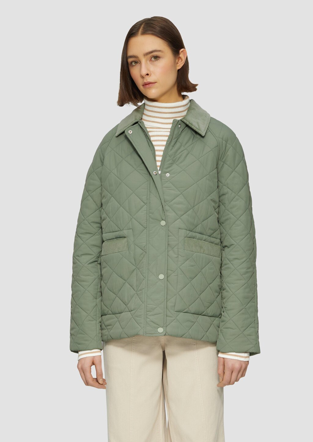 Steppjacke mit Cord-Details