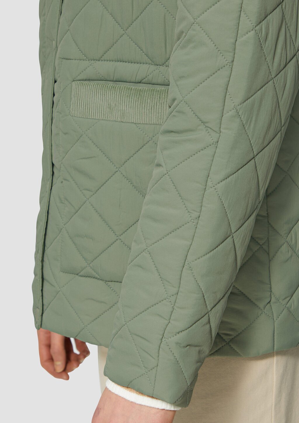 Steppjacke mit Cord-Details