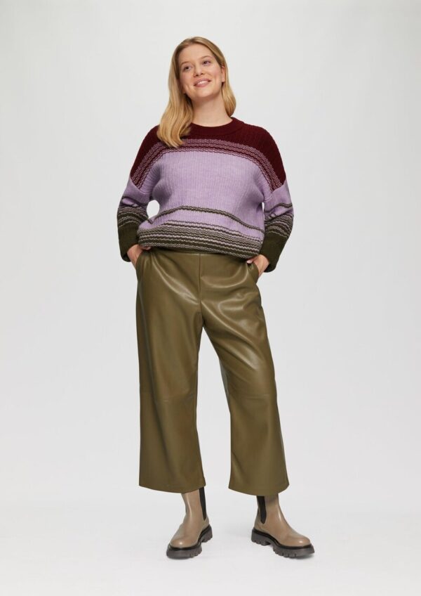 Gestreifter Strickpullover im Relaxed Fit