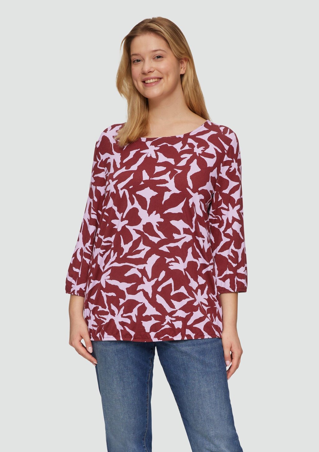 Shirt mit All-over-Print aus Viskosestretch