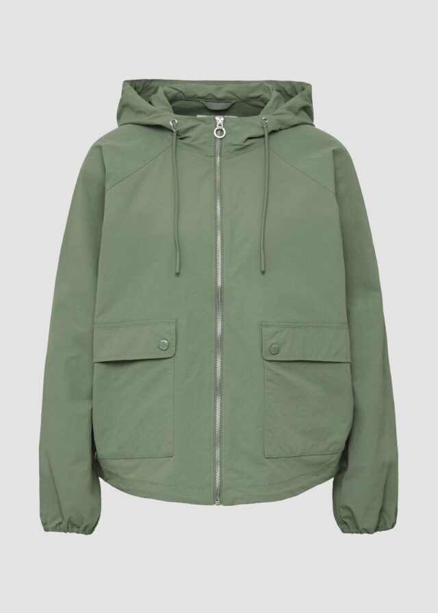 Leichte Outdoor-Jacke im Relaxed Fit mit Fledermausärmeln und Kapuze