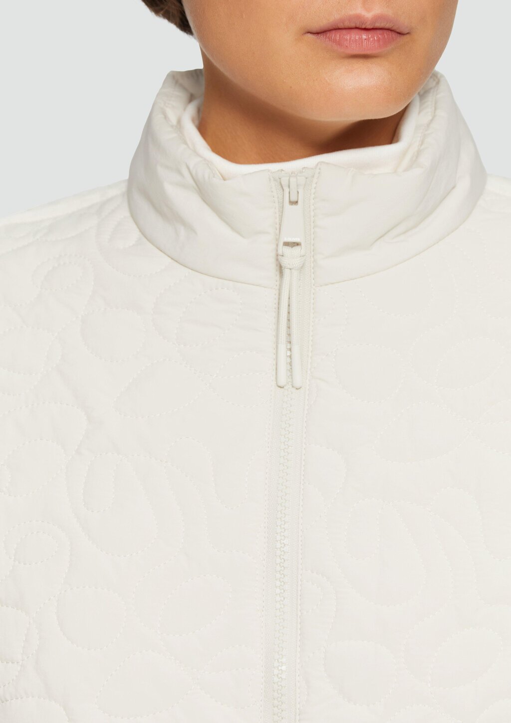 Oversized Jacke mit Steppmuster und seitlichen Druckknöpfen