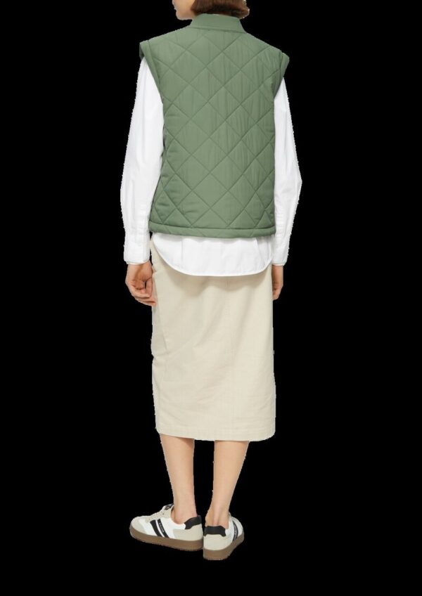 Steppweste mit Rautenmuster und Stehkragen