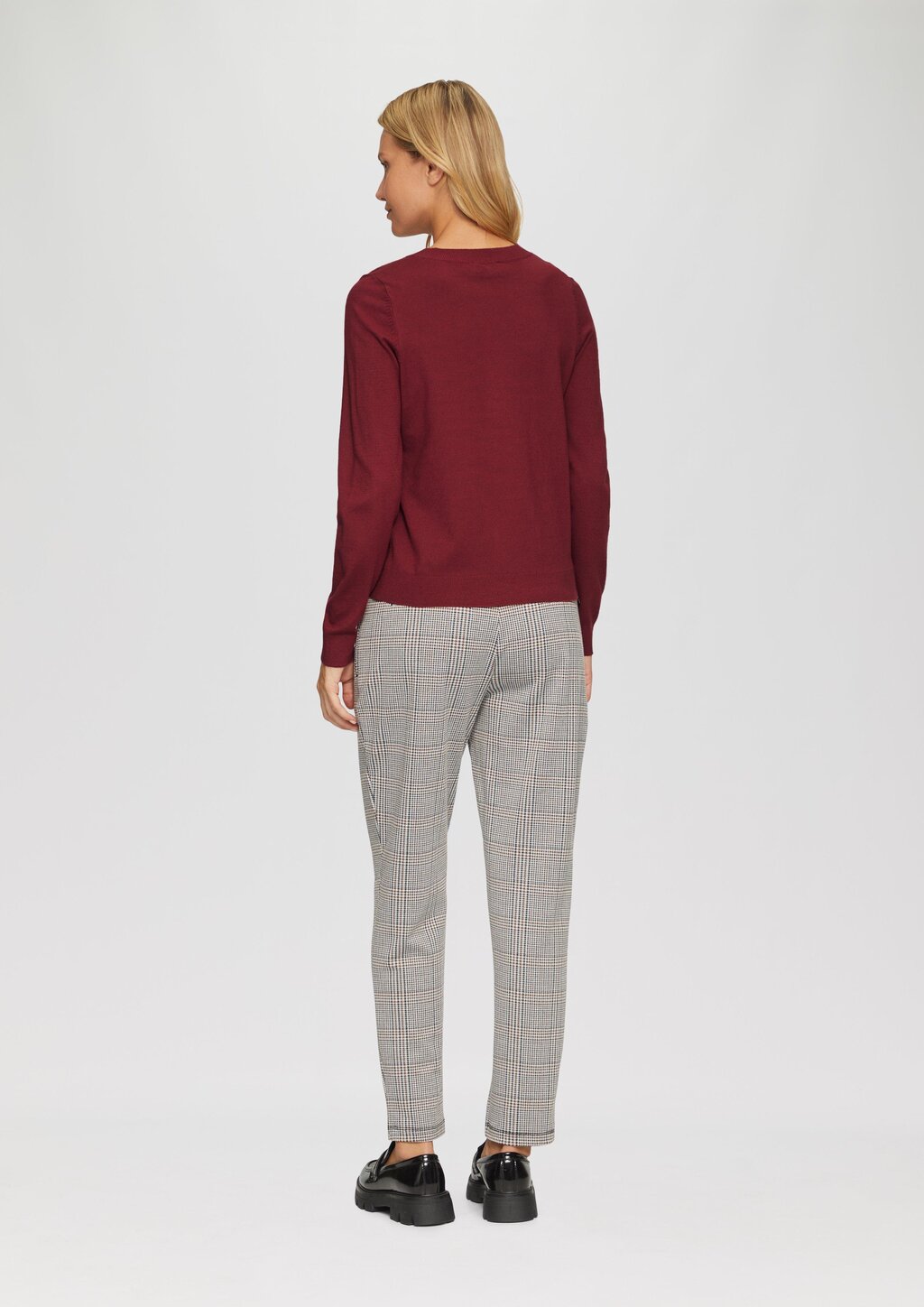 Weicher Pullover mit Rundhalsausschnitt aus Viskosemix