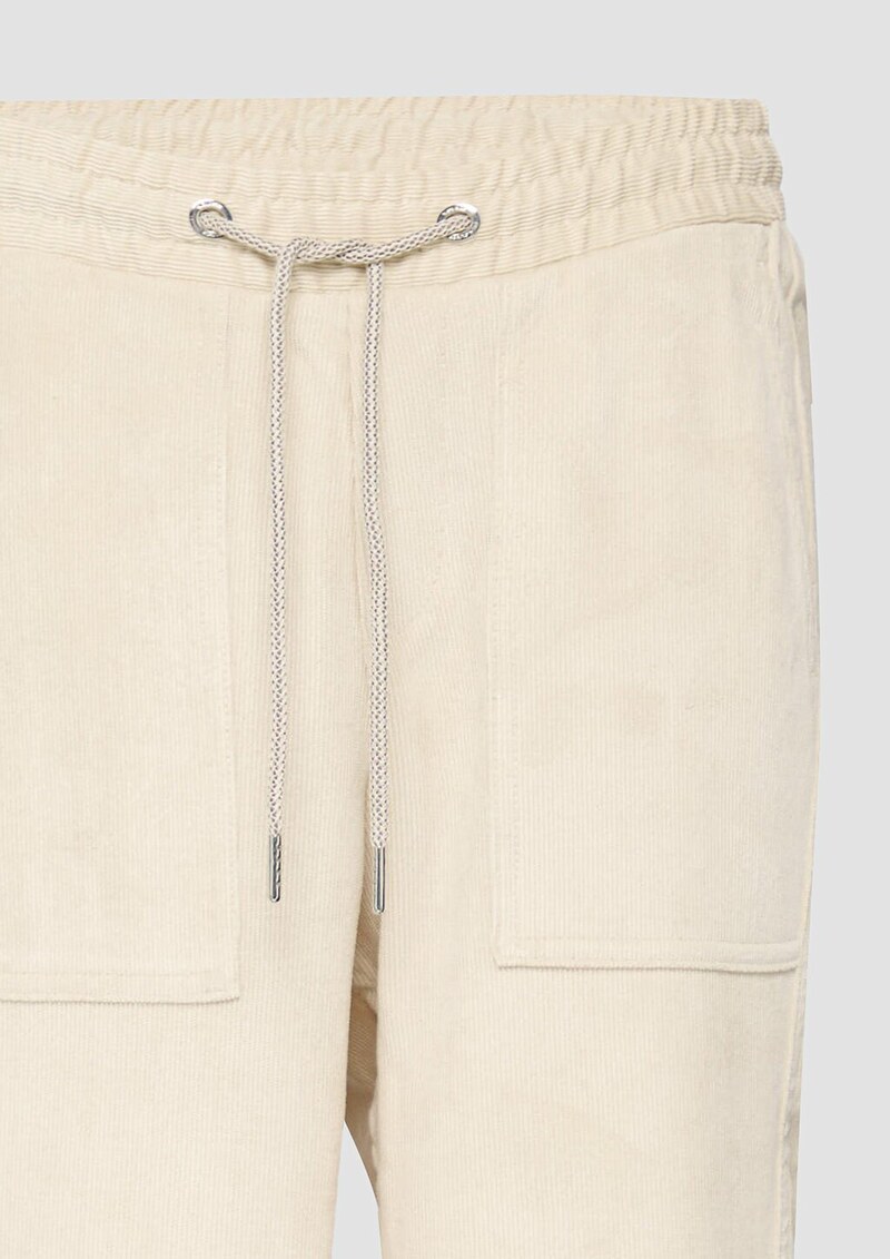 Jogpants aus Feincord mit Elastikbund