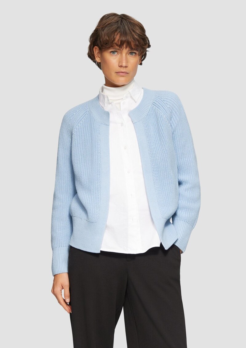Strickjacke mit Raglanärmeln und Rippbündchen