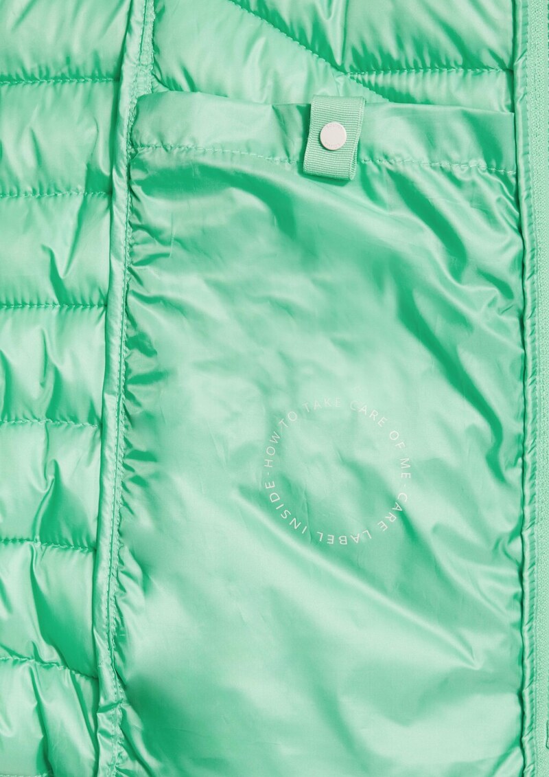 Leichte Steppweste mit Stehkragen