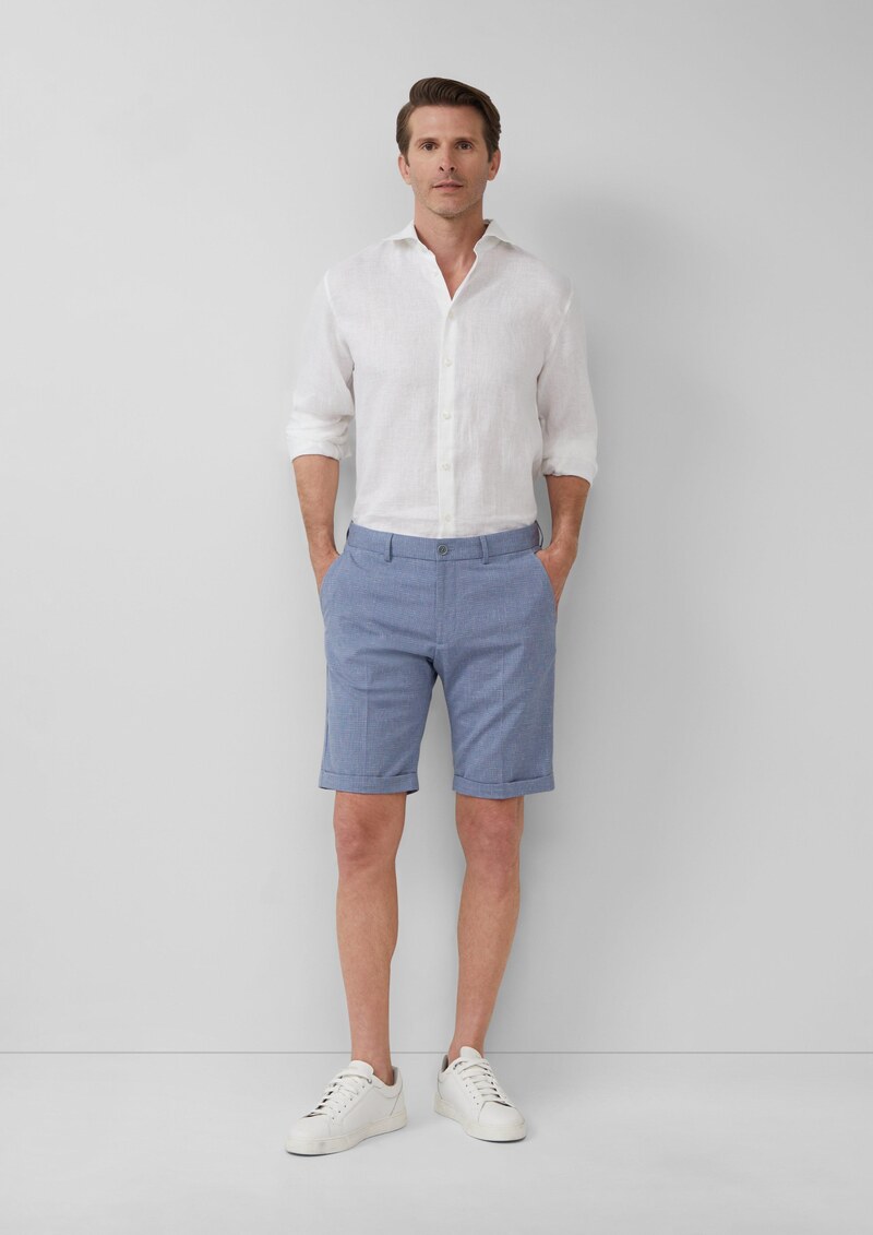 Fein gemusterte Bermuda im Regular Fit