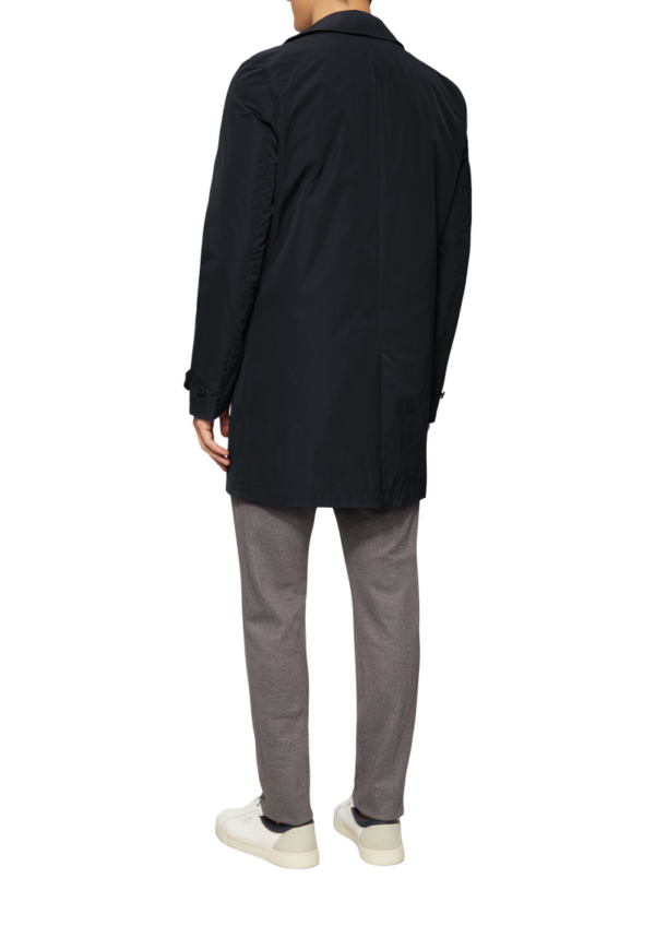 Wasserabweisender Mantel mit herausnehmbarem Steppfutter