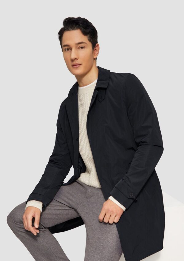 Wasserabweisender Mantel mit herausnehmbarem Steppfutter