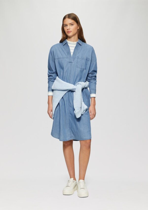 Jeanskleid im Relaxed Fit mit Kragen und aufgesetzten Taschen
