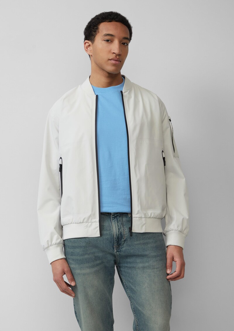 Wasserdichte Bomberjacke mit Ärmel-Detail