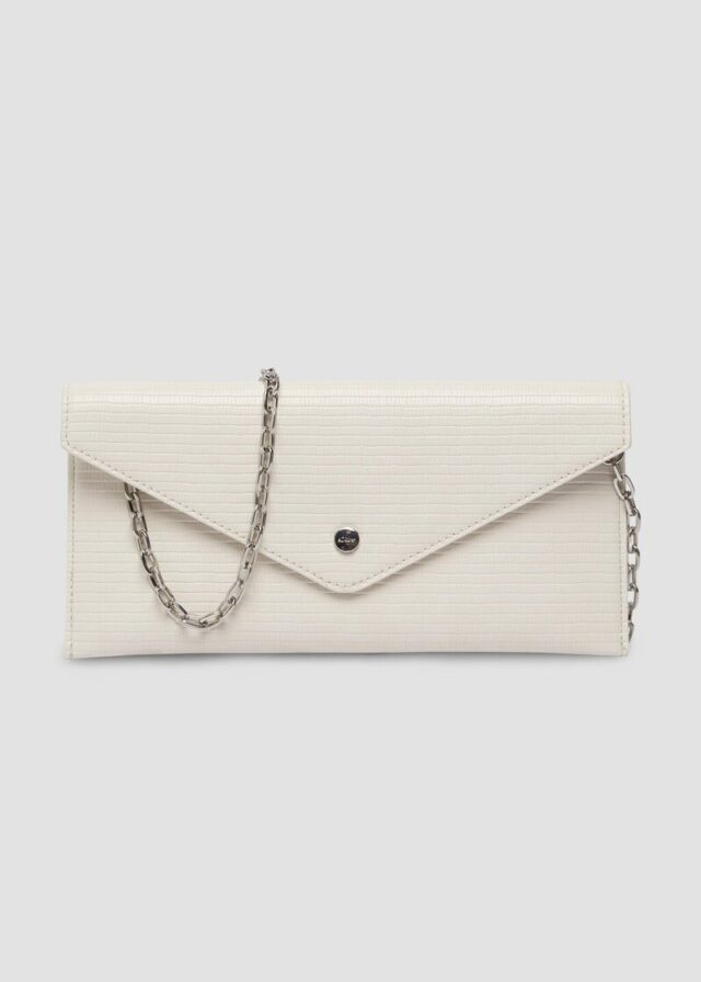 Elegante Clutch mit Kettenriemen und Überschlag mit Magnetknopf