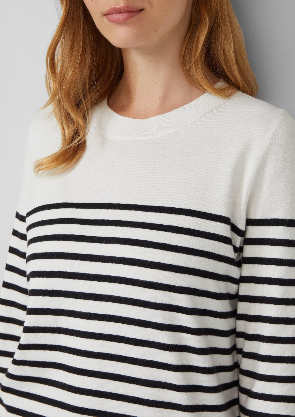 Gestreifter Pullover aus Viskosemix