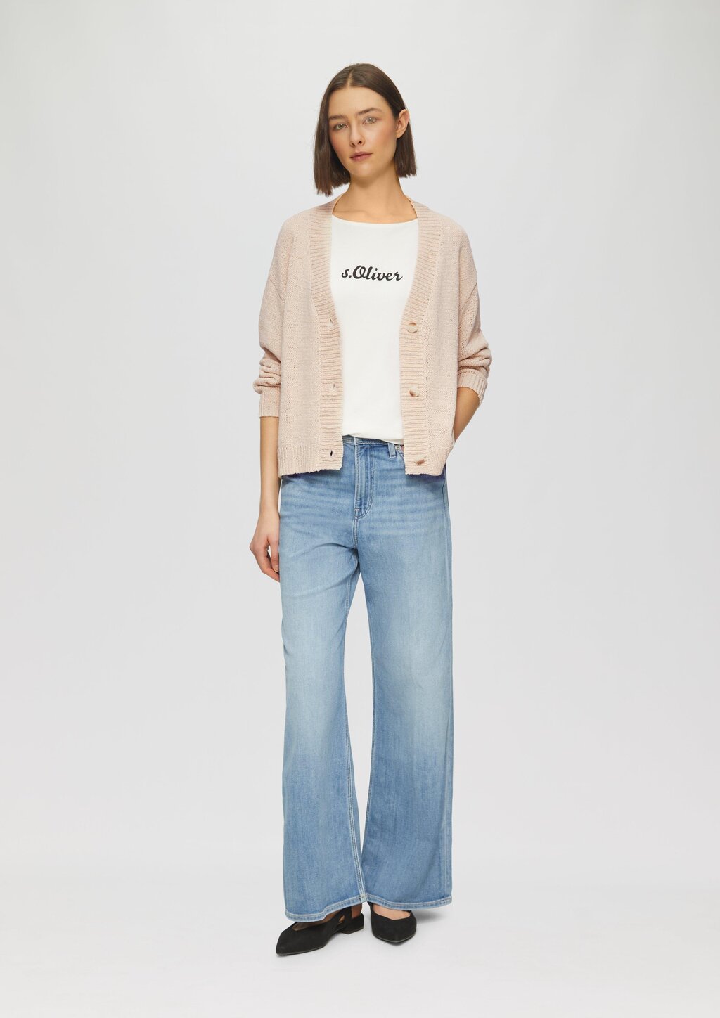 Strickjacke aus Bändchengarn im Relaxed Fit