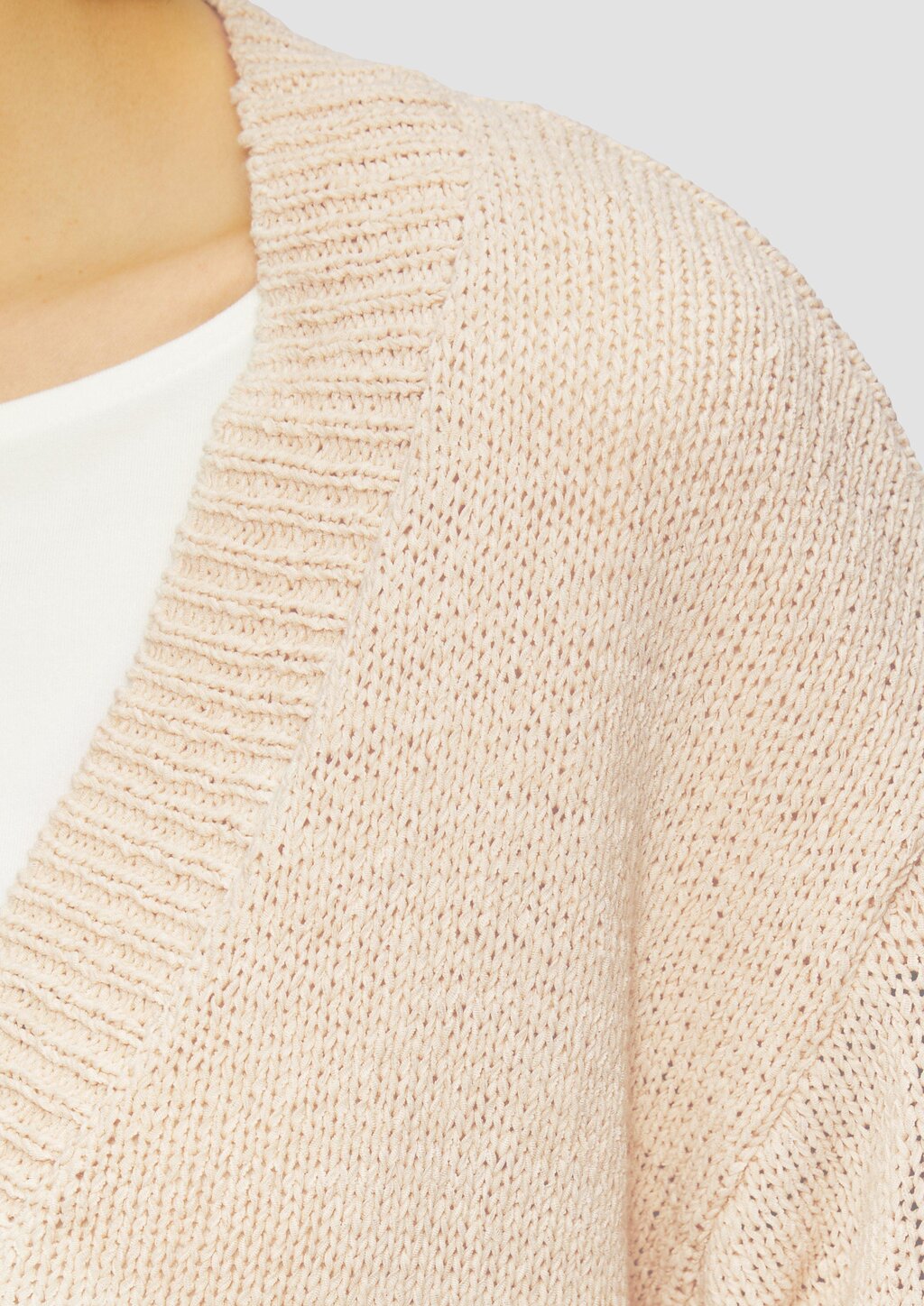 Strickjacke aus Bändchengarn im Relaxed Fit