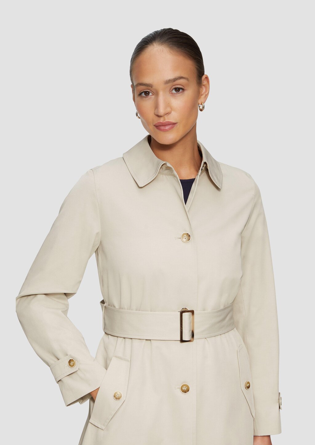 Leicht gefütterter Mantel im Trench-Stil