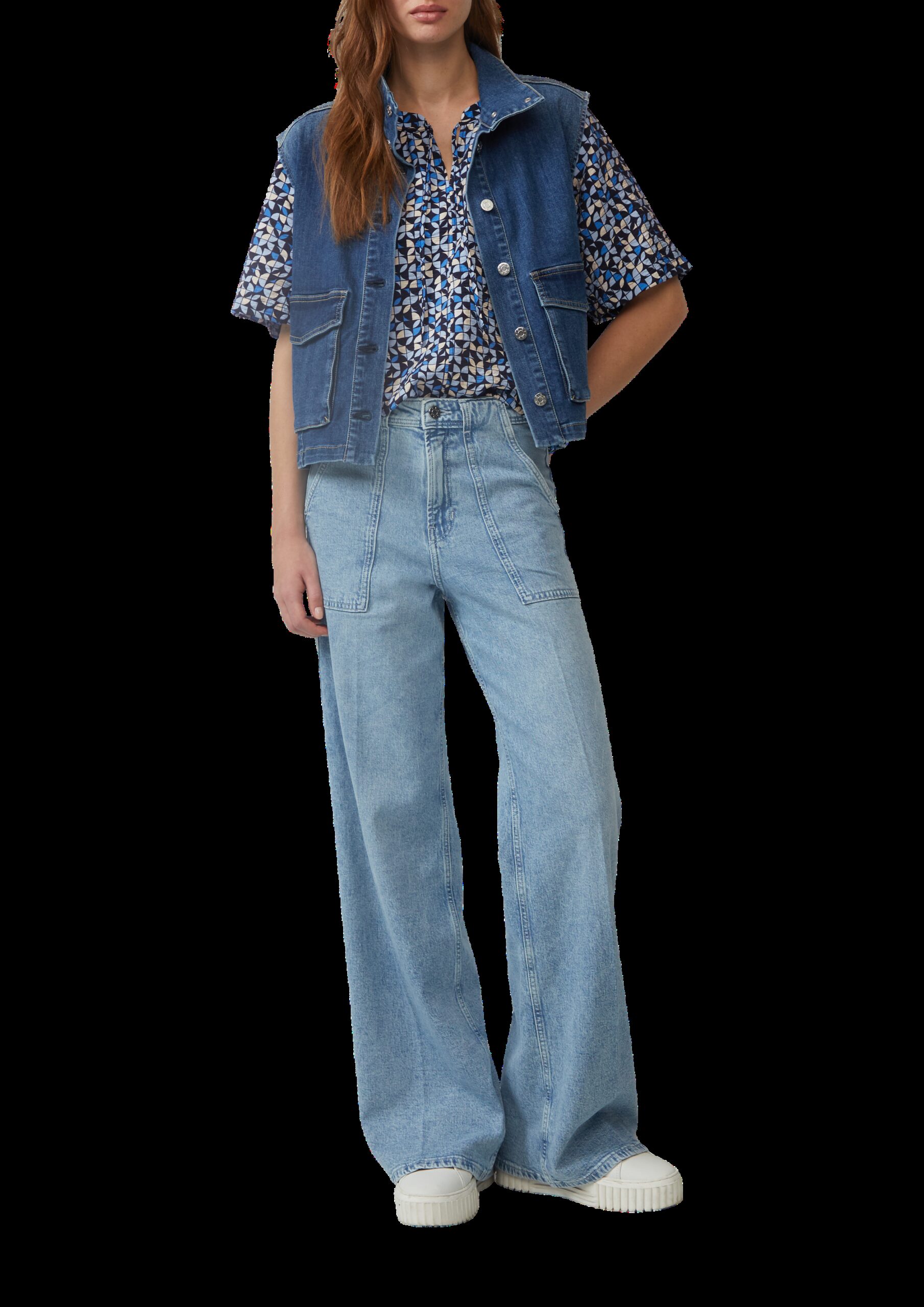 Strukturierte Bluse mit Halbarm im O-Shape