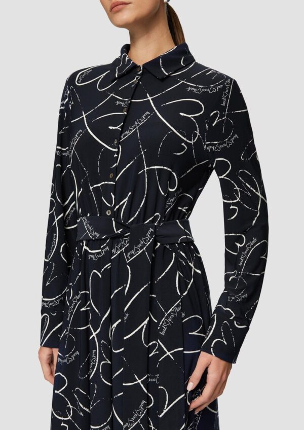 Hemdblusenkleid aus Jersey mit Bindegürtel und Herz-Print