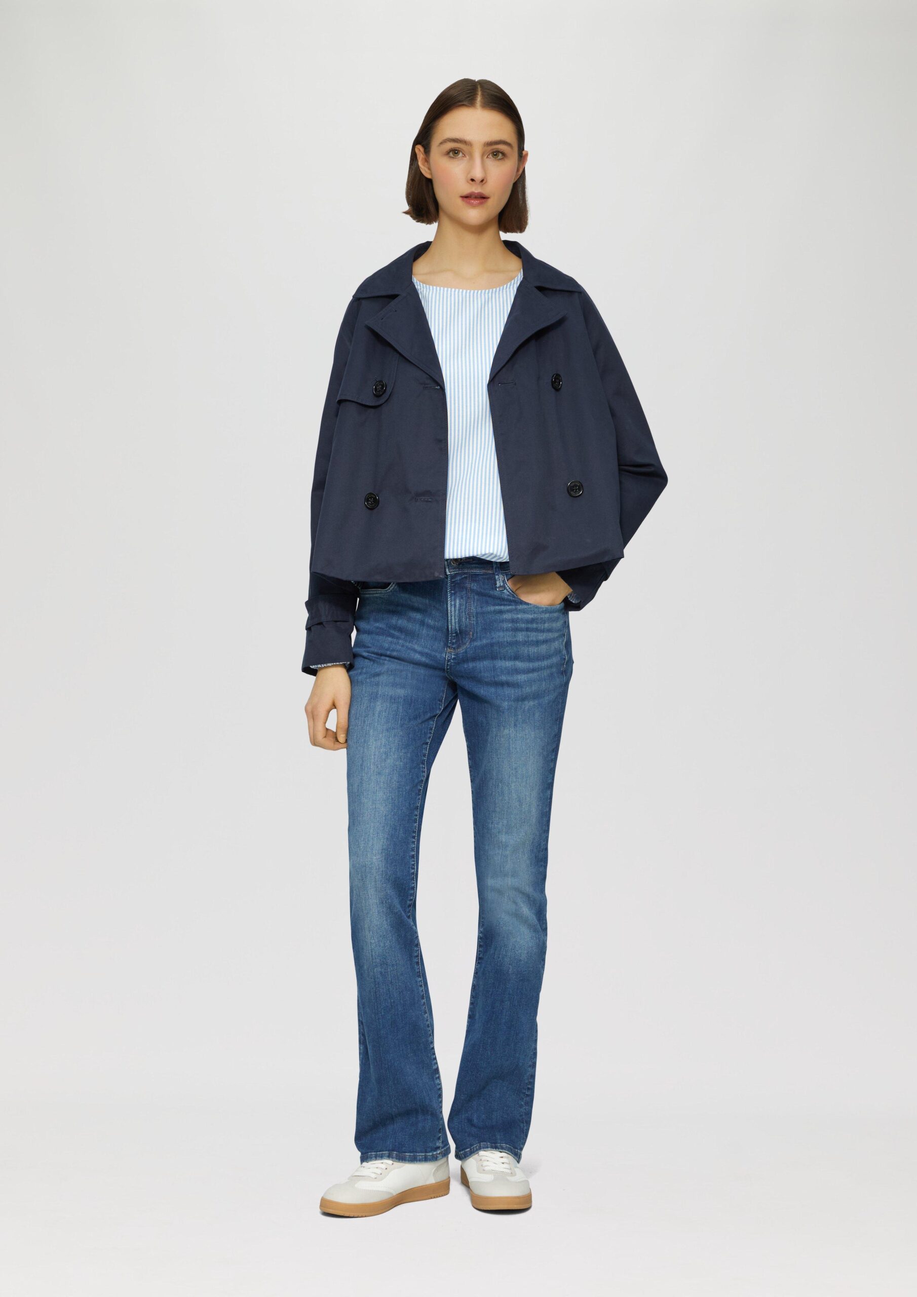 Oversized Baumwollbluse mit Herz-Stickerei