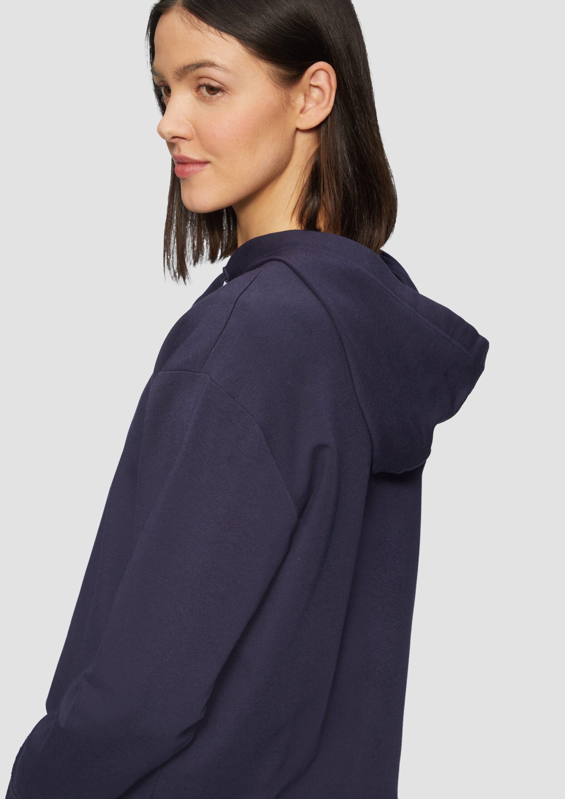 Weiches Kapuzen-Sweat mit Herz-Stickerei