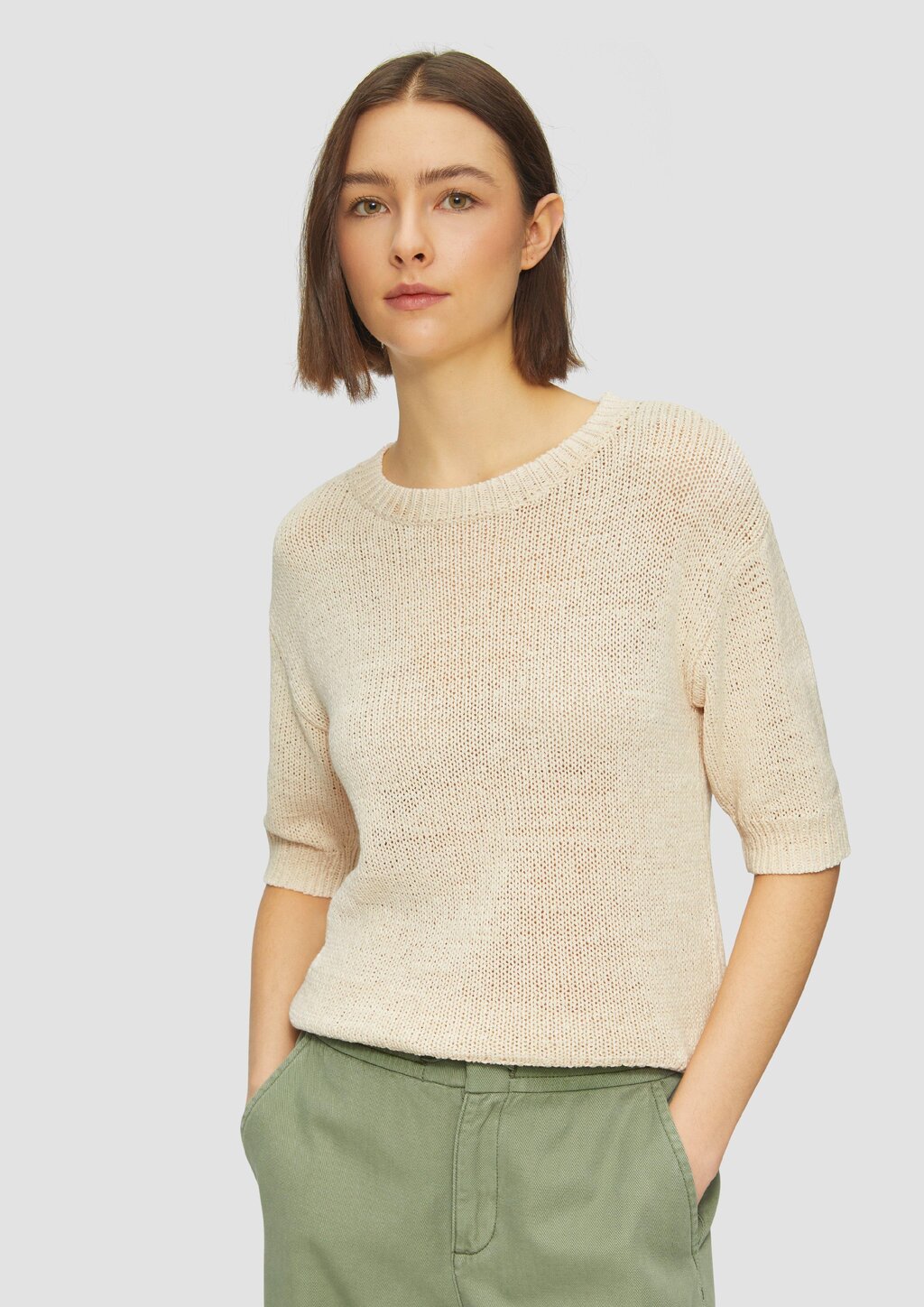 Strickpullover aus Bändchengarn mit 3/4-Ärmeln