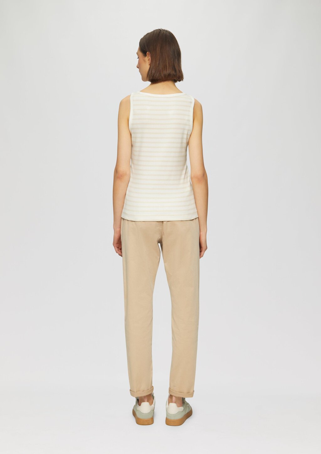 Slim-Fit-Top mit Rippstruktur