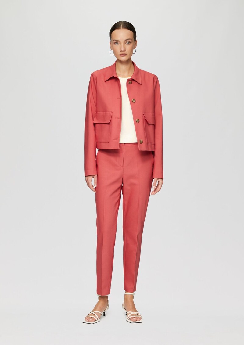 Chiffonbluse mit Falten am Ausschnitt