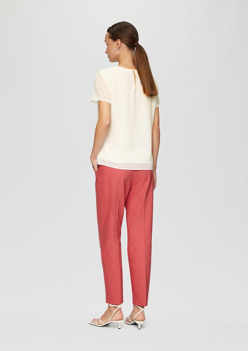 Chiffonbluse mit Falten am Ausschnitt