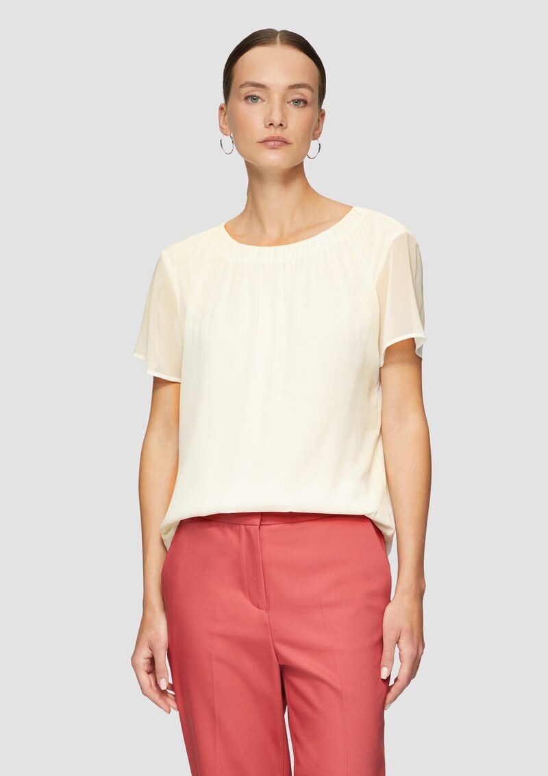 Chiffonbluse mit Falten am Ausschnitt