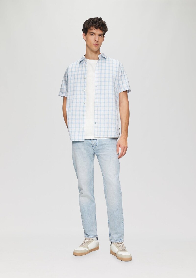 Regular Fit: Kariertes Kurzarmhemd mit Struktur