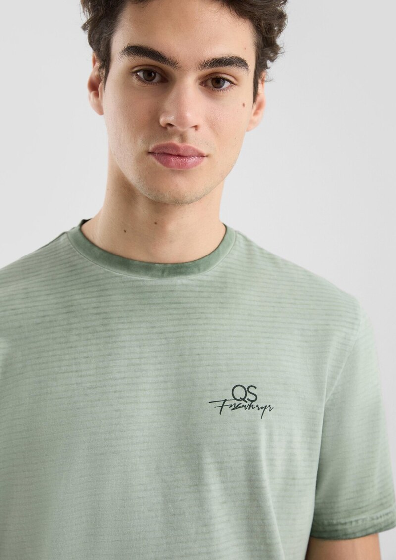 Gewaschenes Ringelshirt mit Rundhalsausschnitt