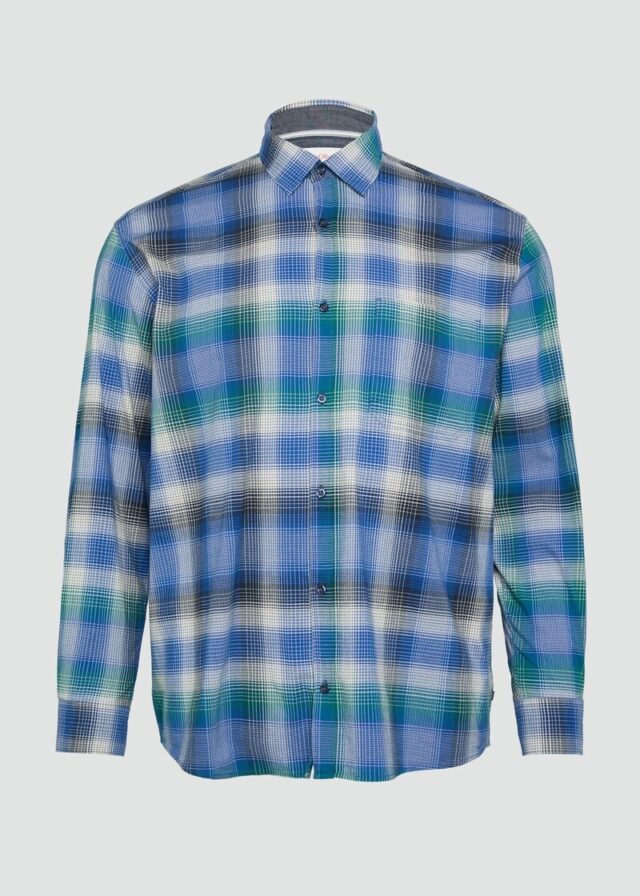 Regular Fit: Kariertes Hemd aus Baumwollstretch mit Brusttasche